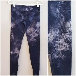 Small Alo Yoga Leggings